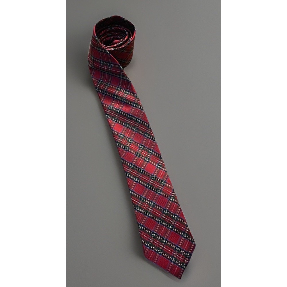Tommy Hilfiger Neckwear Tie Red Green Scottish Plaid Pattern 100% Silk JBHS